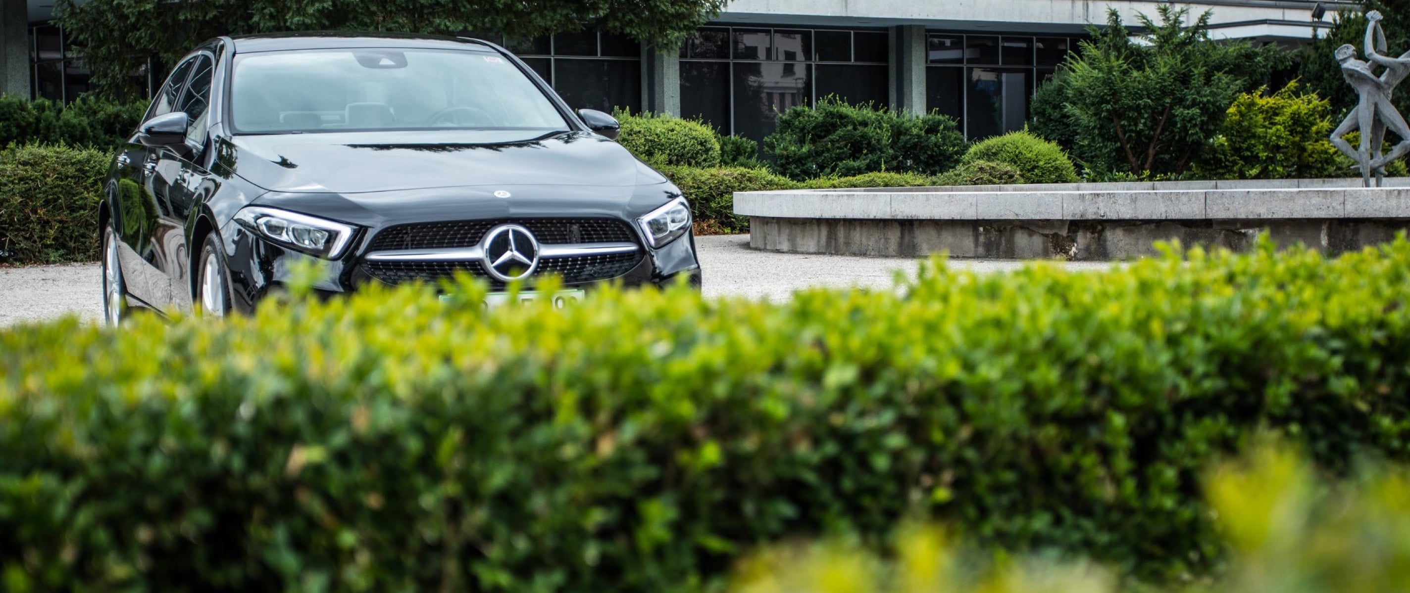 Prihranite čas in denar z naročnino na vozilo